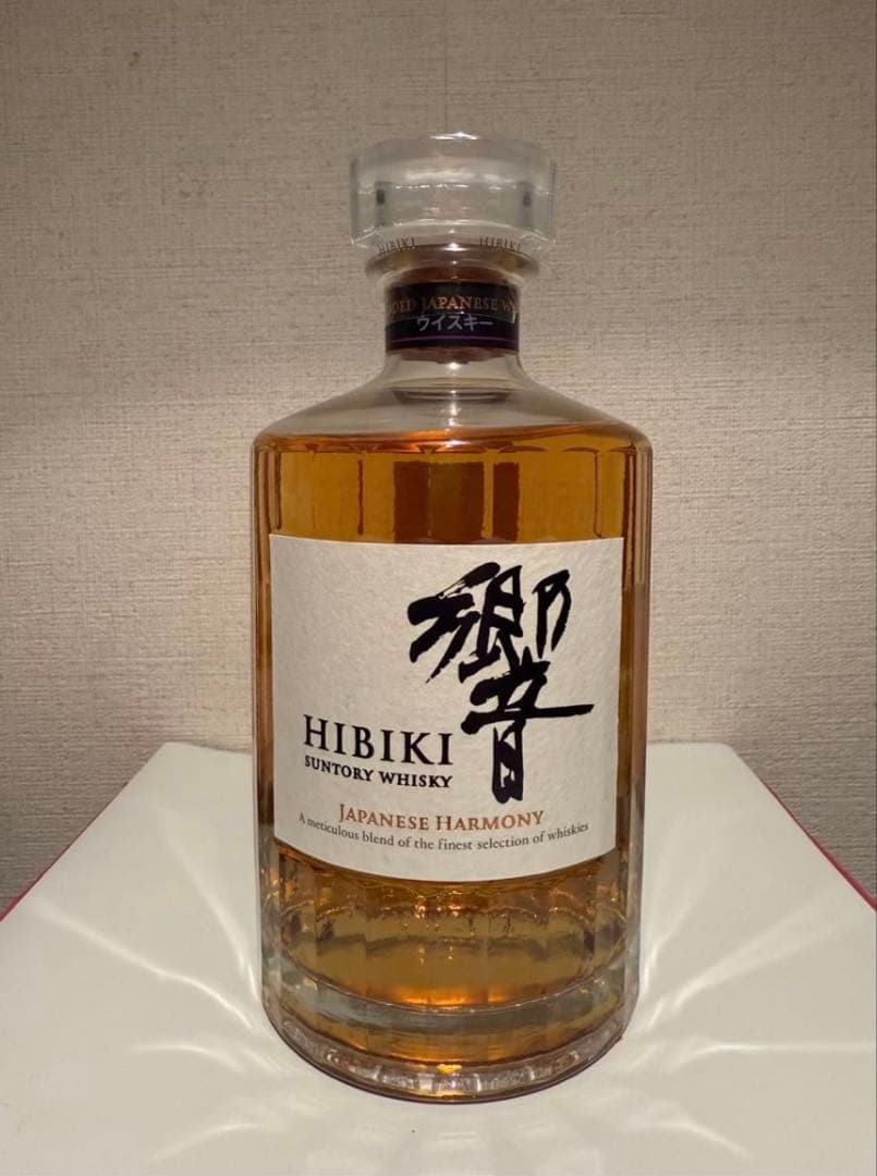 サントリー ウイスキー 響 ジャパニーズハーモニー 700ml 未開封新品