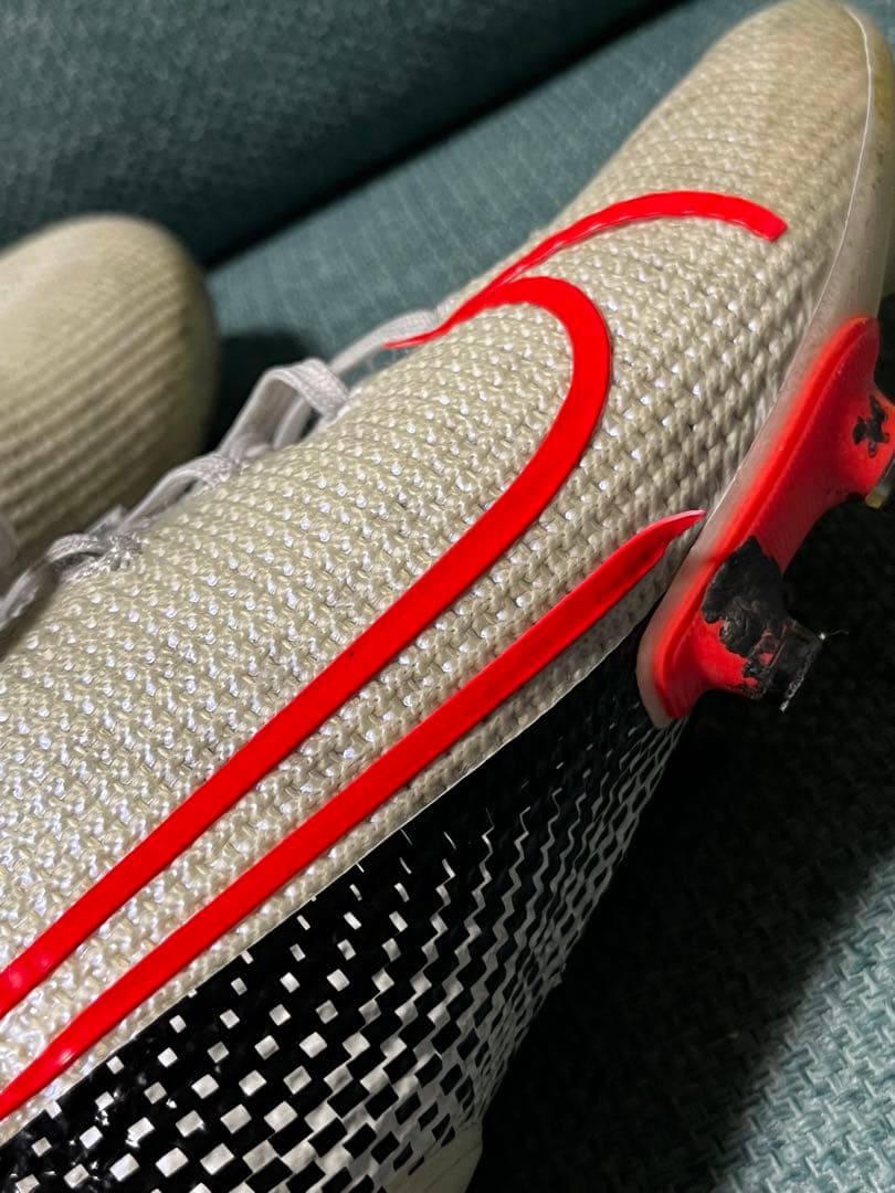 サッカースパイク NIKEマーキュリアルスーパーフライ