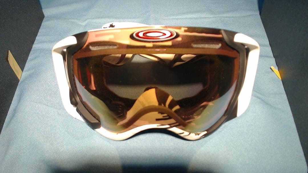 無言購入歓迎！　ディスプレイ内蔵ゴーグル OAKLEY AIRWAVE 1.5