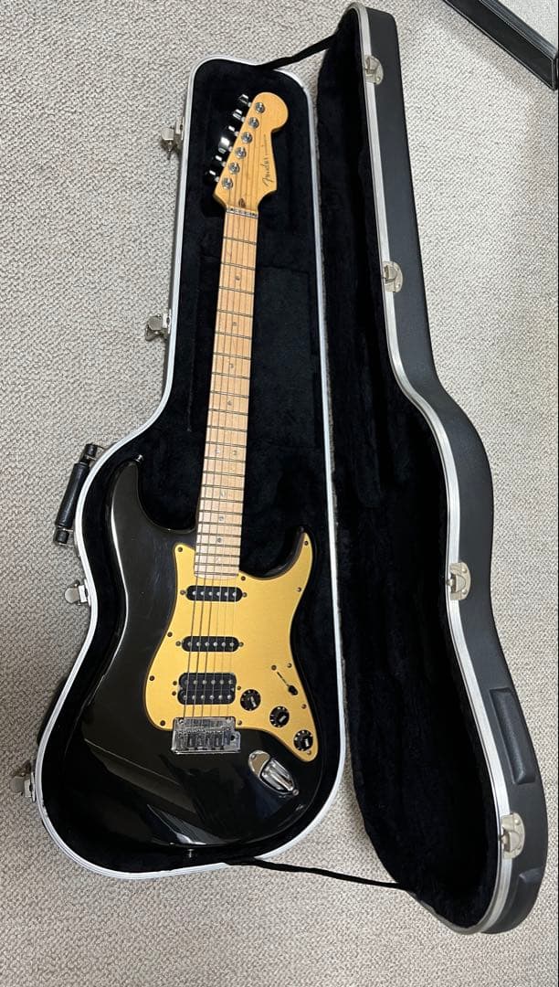 ギター Fender American Deluxe Storatocaster HSS