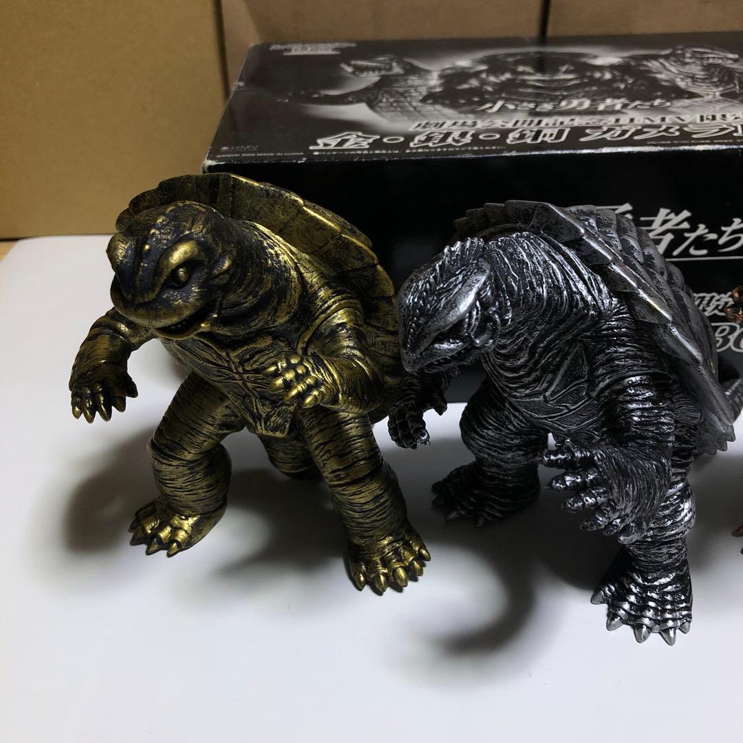 ムービーモンスターシリーズ 劇場公開記念HMV限定 金・銀・銅ガメラBOX