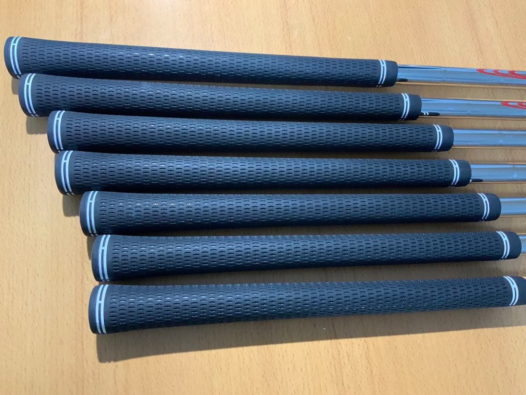 ピンi240（7本：5I-U)／モーダス115X番手ずらし（柔らかい方）