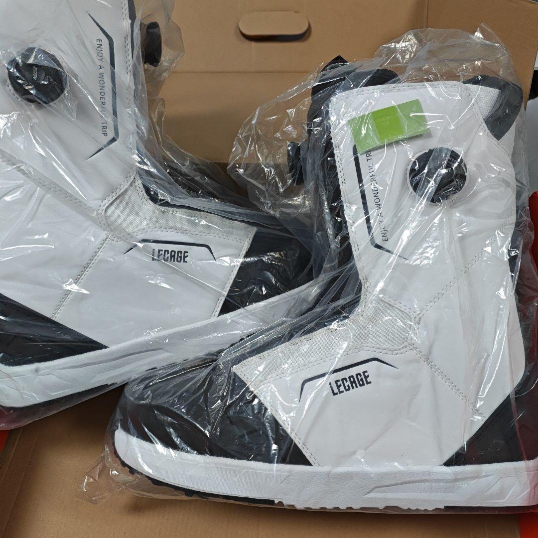 LECAGE スノーボードブーツ ホワイト/ブラック