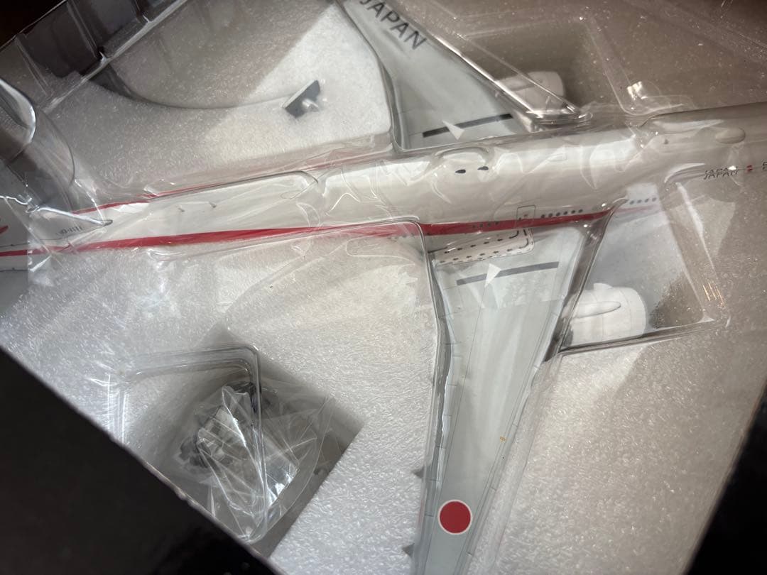 Gemini Jets 1/200 777-300ER 日本国政府専用機