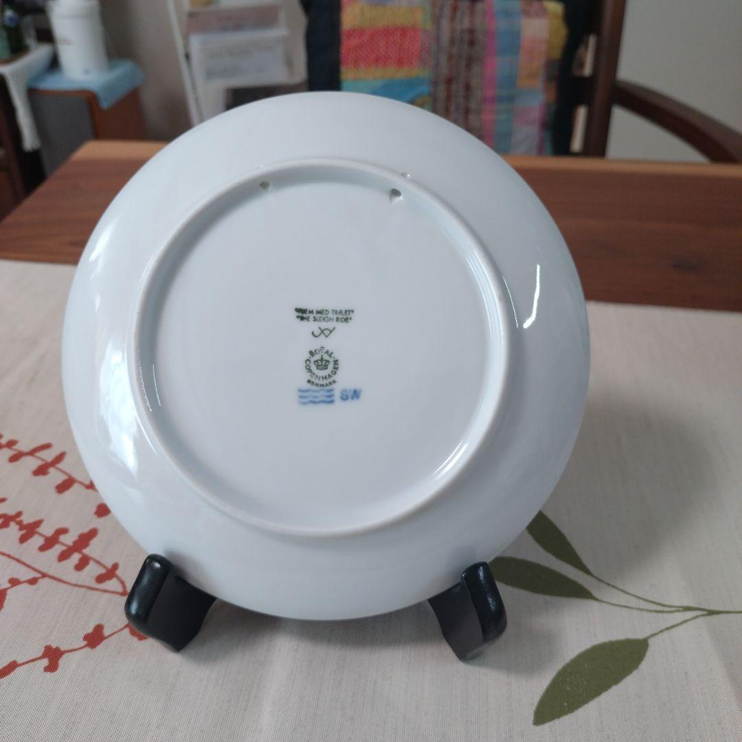 ロイヤルコペンハーゲン　1999年 陶器製 冬の風景 　クリスマスプレート