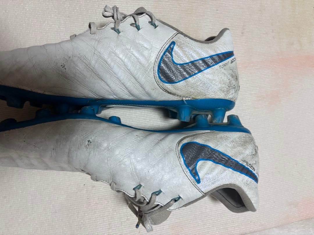 ナイキ　サッカースパイク ワールドカップ　wc ティエンポ白　HG acc