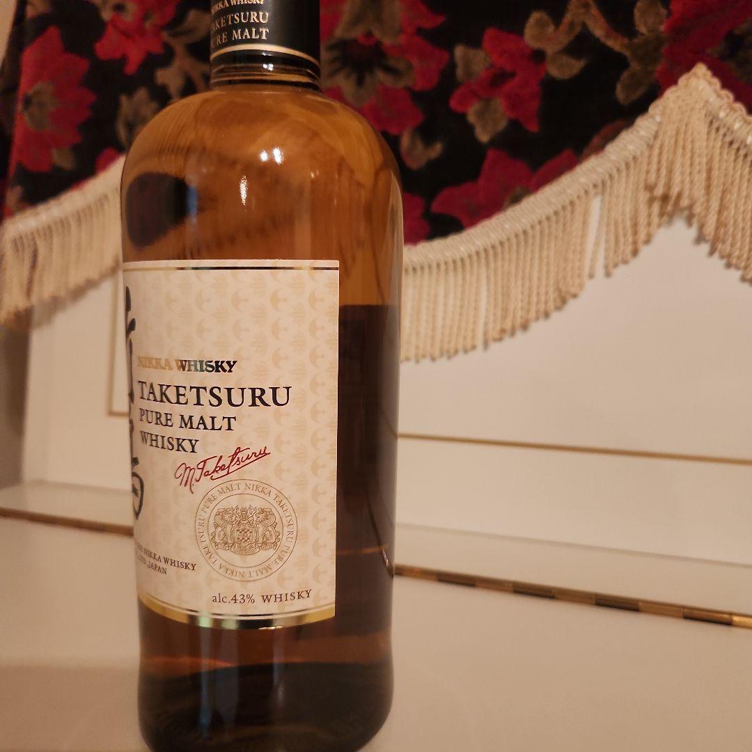 <新品 入手困難>NIKKA 竹鶴 PURE MALT<最安値>8500円 !
