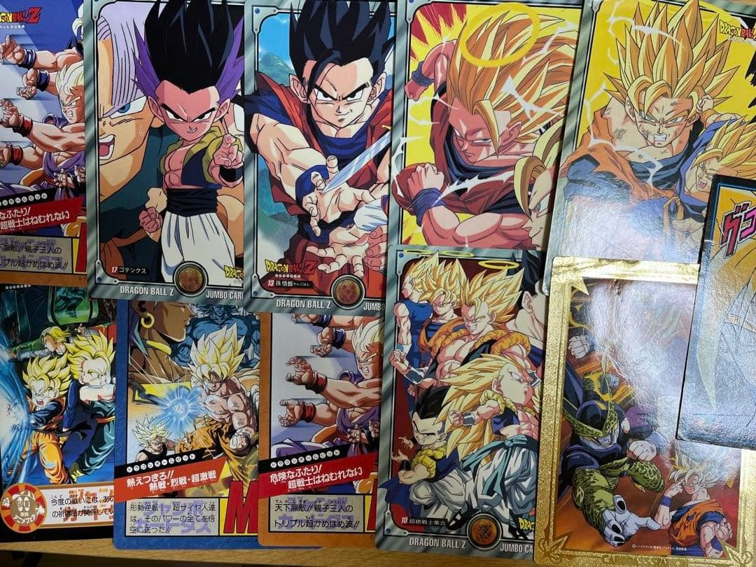 ドラゴンボール カードバインダーとカード