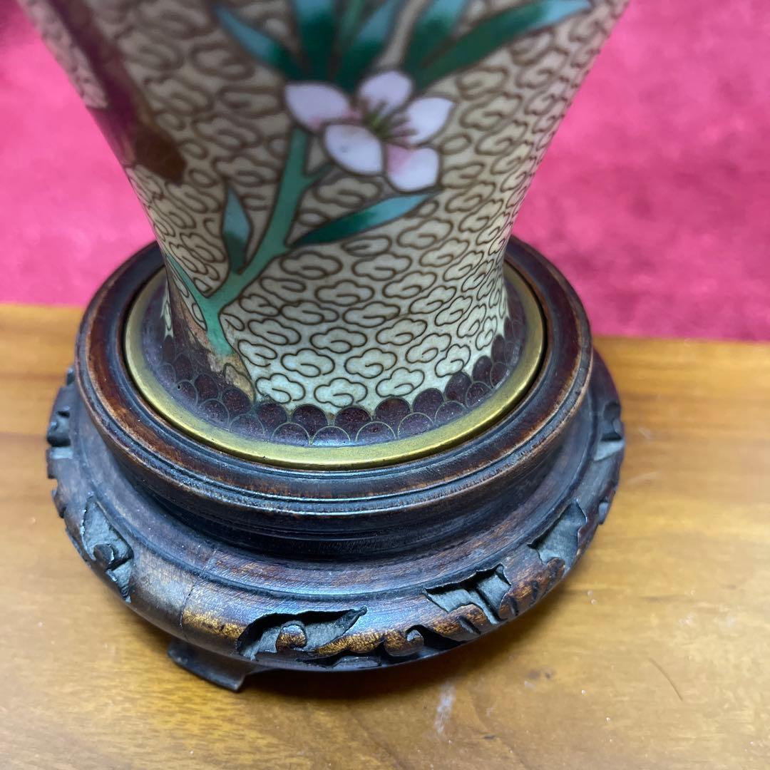 中国琺瑯花図紋瓶 （銅）