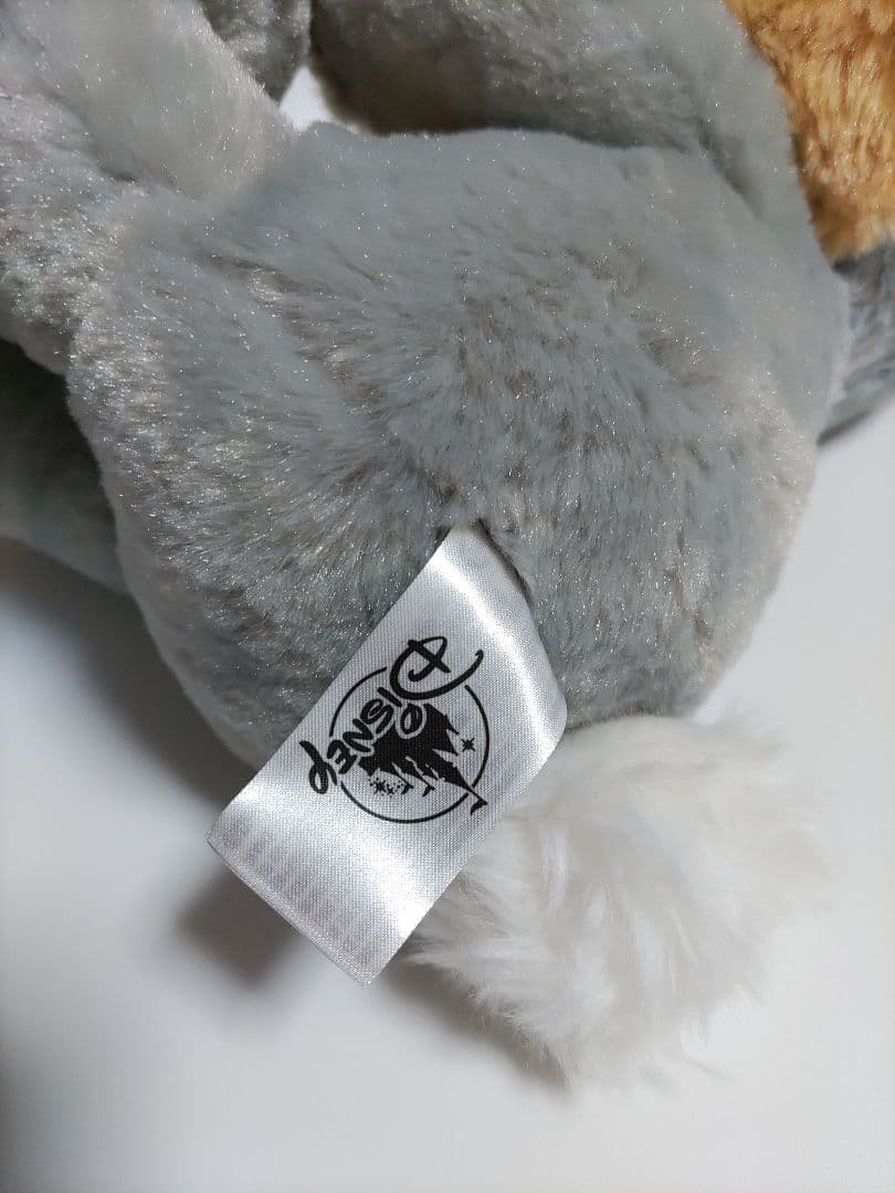 とんすけ　海外ディズニー　ぬいぐるみ