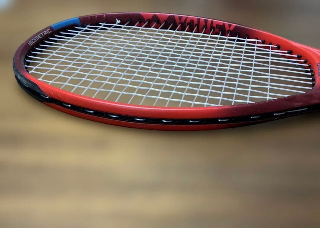 YONEX VCORE 95 テニスラケット ヨネックス　Vコア　2021年