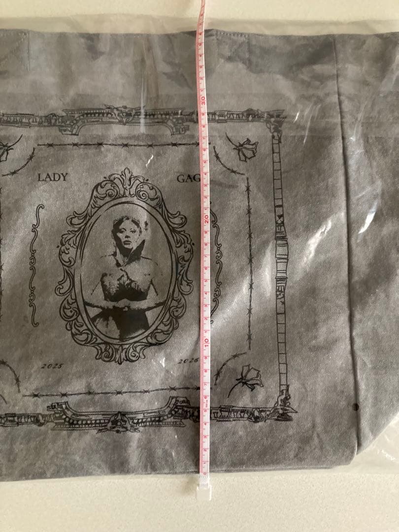 新品・未使用 LADY GAGA レディーガガ　トートバッグ　グレー