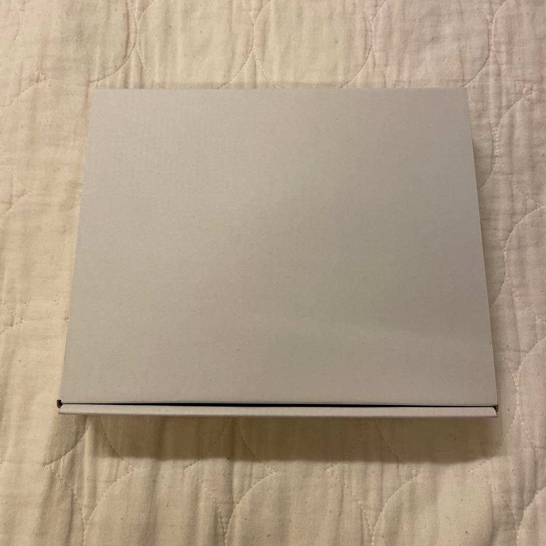 浅田真央　Everlasting33 直筆サイン入り写真とフォトフレーム