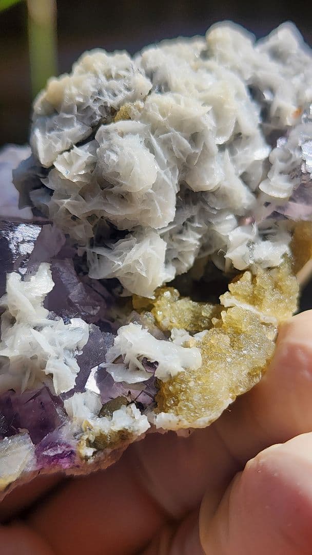 ヤオガンシンフローライト・デザートローズ・カルサイト