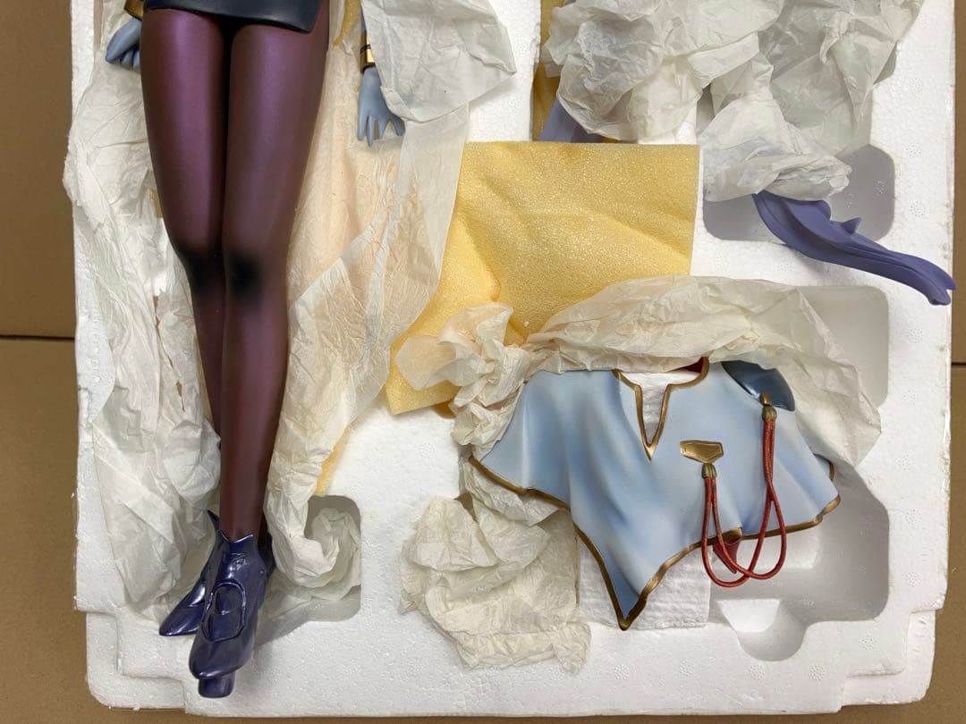 海洋堂 BOME ナデシコ ホシノ・ルリ 1/2.5スケール コールドキャスト