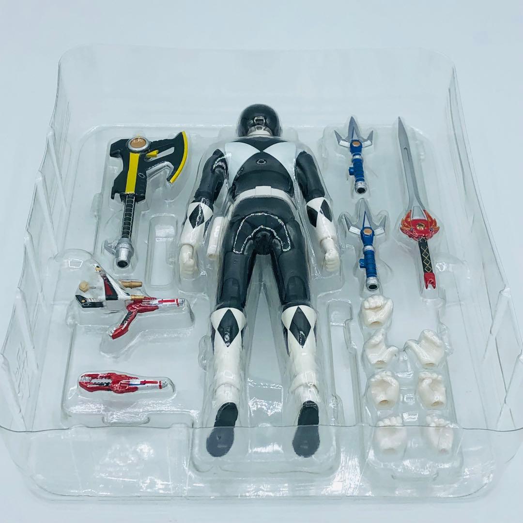 S.H.Figuarts 恐竜戦隊ジュウレンジャー マンモスレンジャー