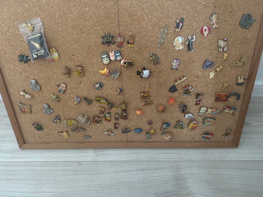 【希少】ピンバッジ　コレクション