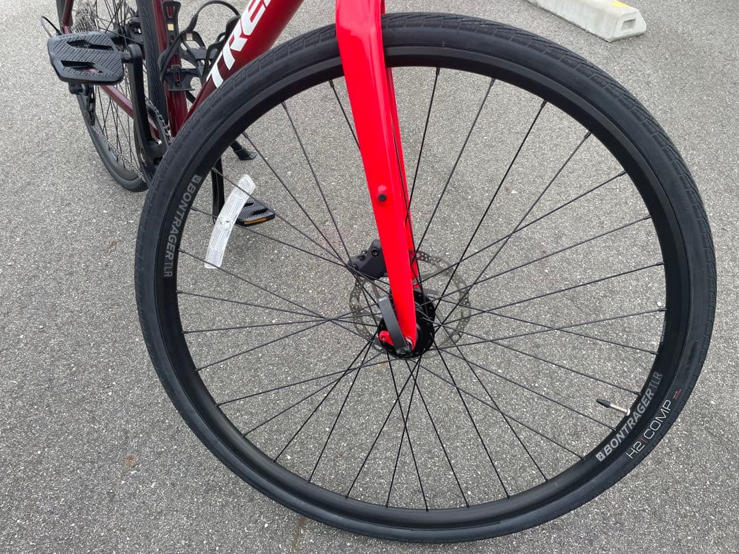 送料無料　トレックFX3 TREK