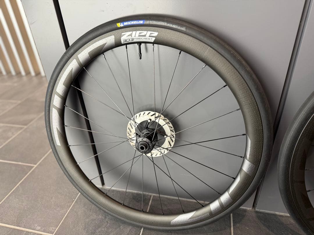 即決価額！ZIPP 303 Firecrest 美品