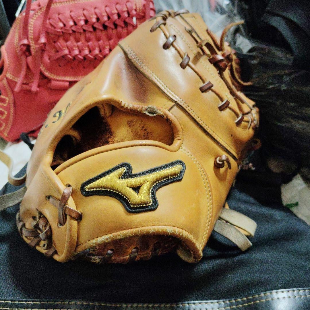 プロ支給品グラブ