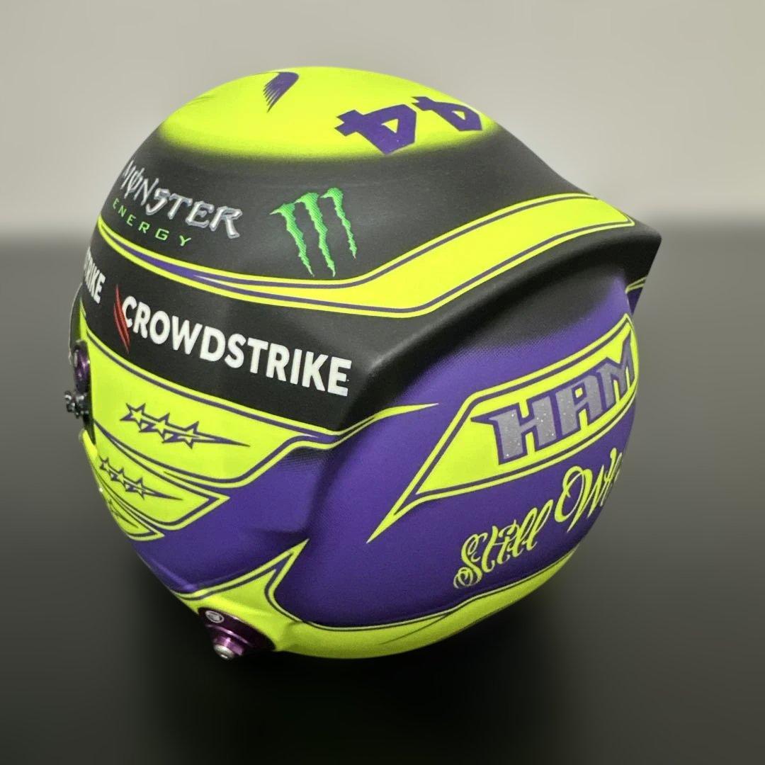 F1 ルイスハミルトン選手 2022 1/2 ヘルメット