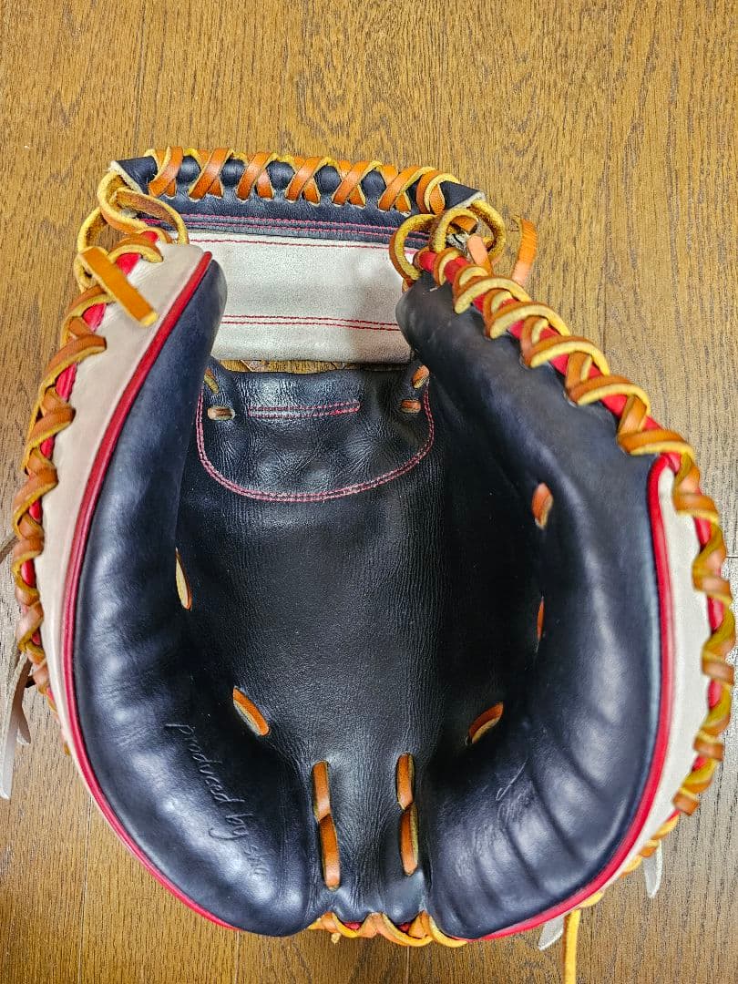 【最終価格】キャッチャーミット　 TYPE-C100　 要　 硬式