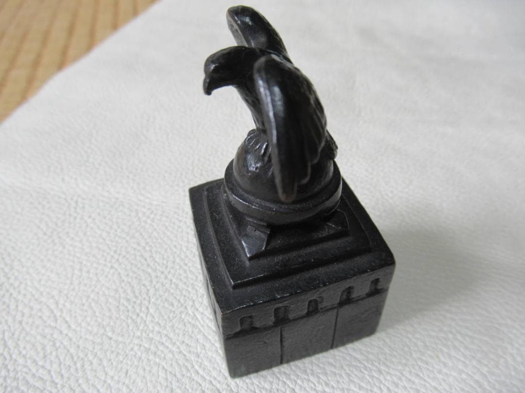 ◆希少 美品 昭和初期◆忠魂碑建設記念『鷲』デザイン 文鎮/ペーパーウェイト