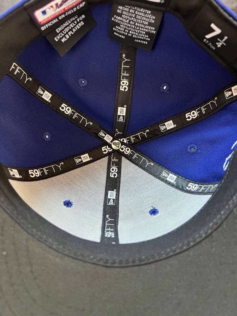 ロサンゼルス ドジャース 　ニューエラ　大谷翔平選手 サイン刺繍入り キャップ