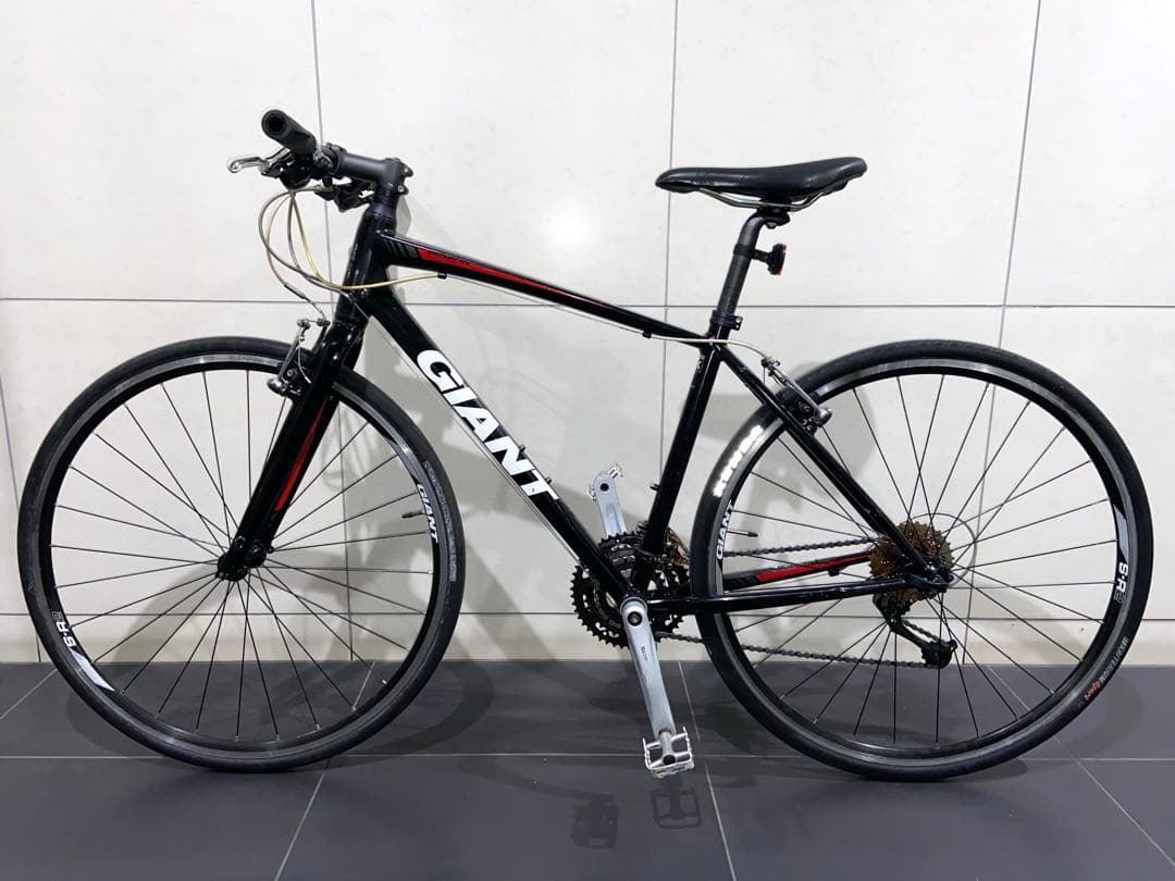 GIANT ESCAPE RX3クロスバイク　ジャイアント　エスケープ自転車r3