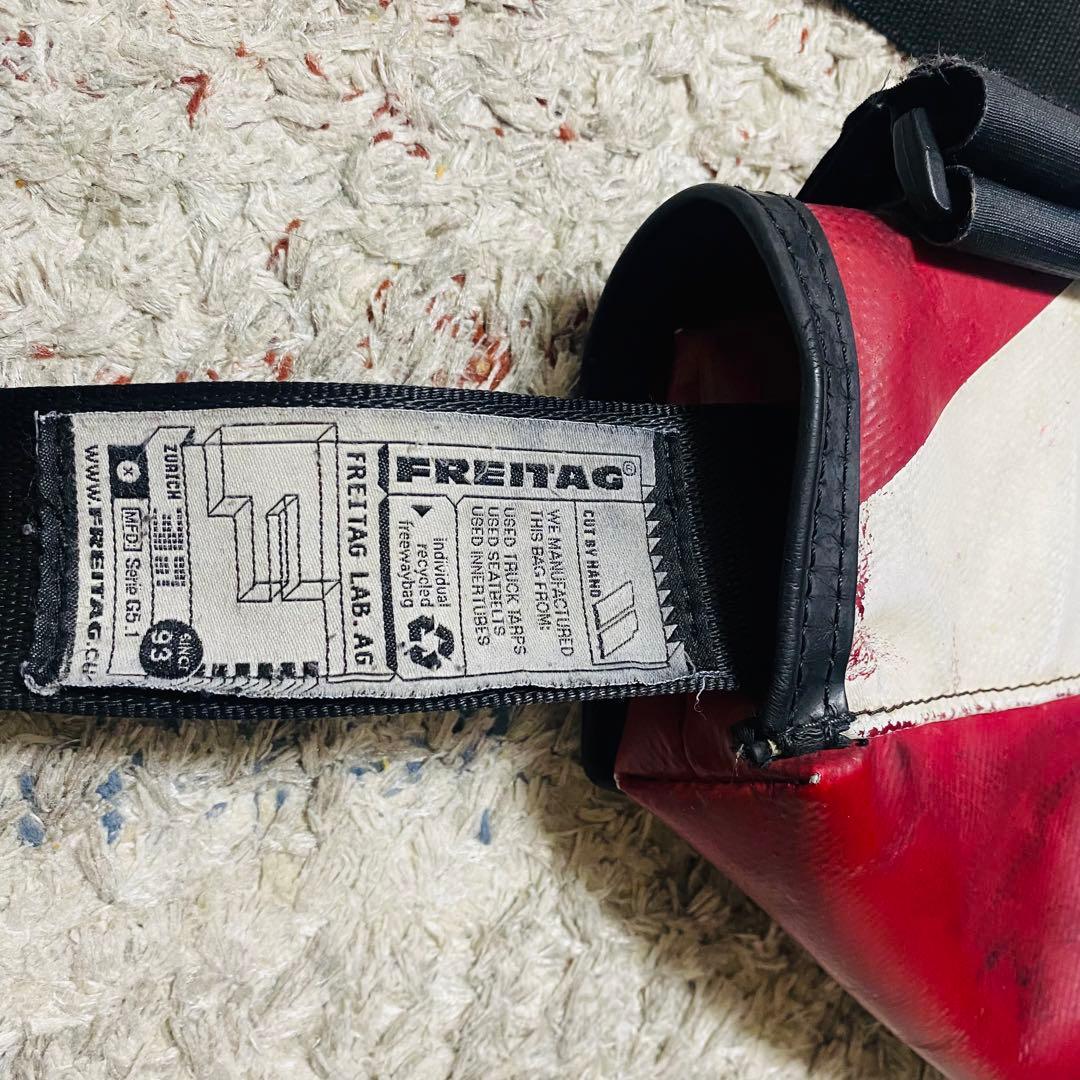 FREITAG F39 メッセンジャーバッグ 赤/白