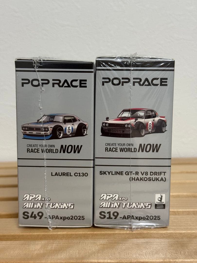 ミニカー POPRACE 1/64 Laurel C130 & GT-R V8 Drift