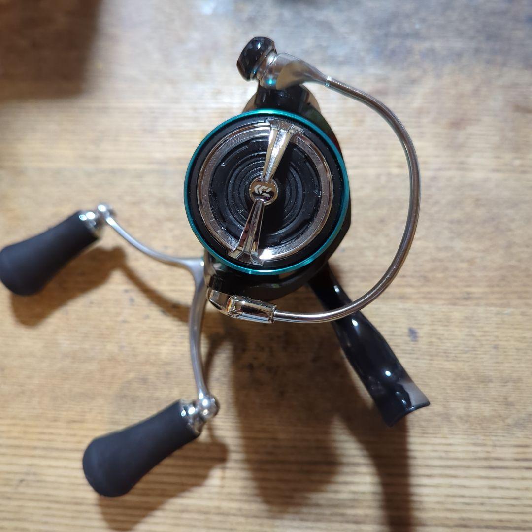 DAIWAエメラルダス LT-2500S-H-DH です。