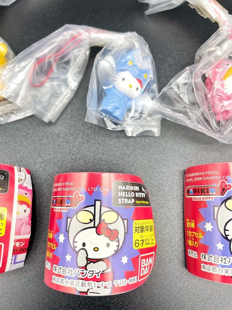 ハローキティ なりきりストラップ ウルトラマンver. 全5種 コンプセット