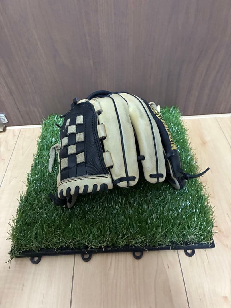 MITSUWA TIGER 軟式内野手グラブ　湯もみ型つけ済み