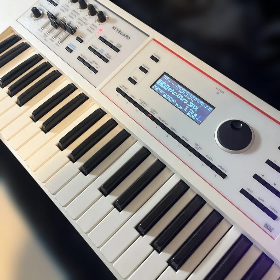 Roland JUNO-DS White 61鍵