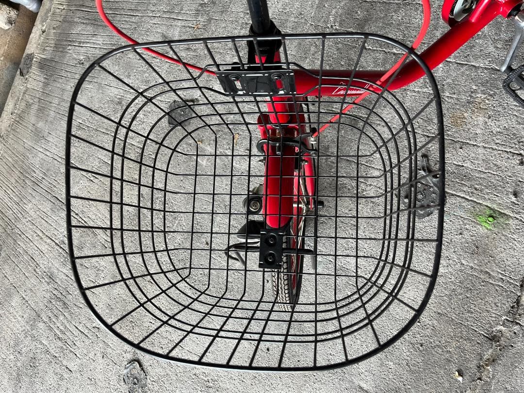 coccinelle 自転車 赤 レトロ おしゃれ コンパクト車【引き取り】