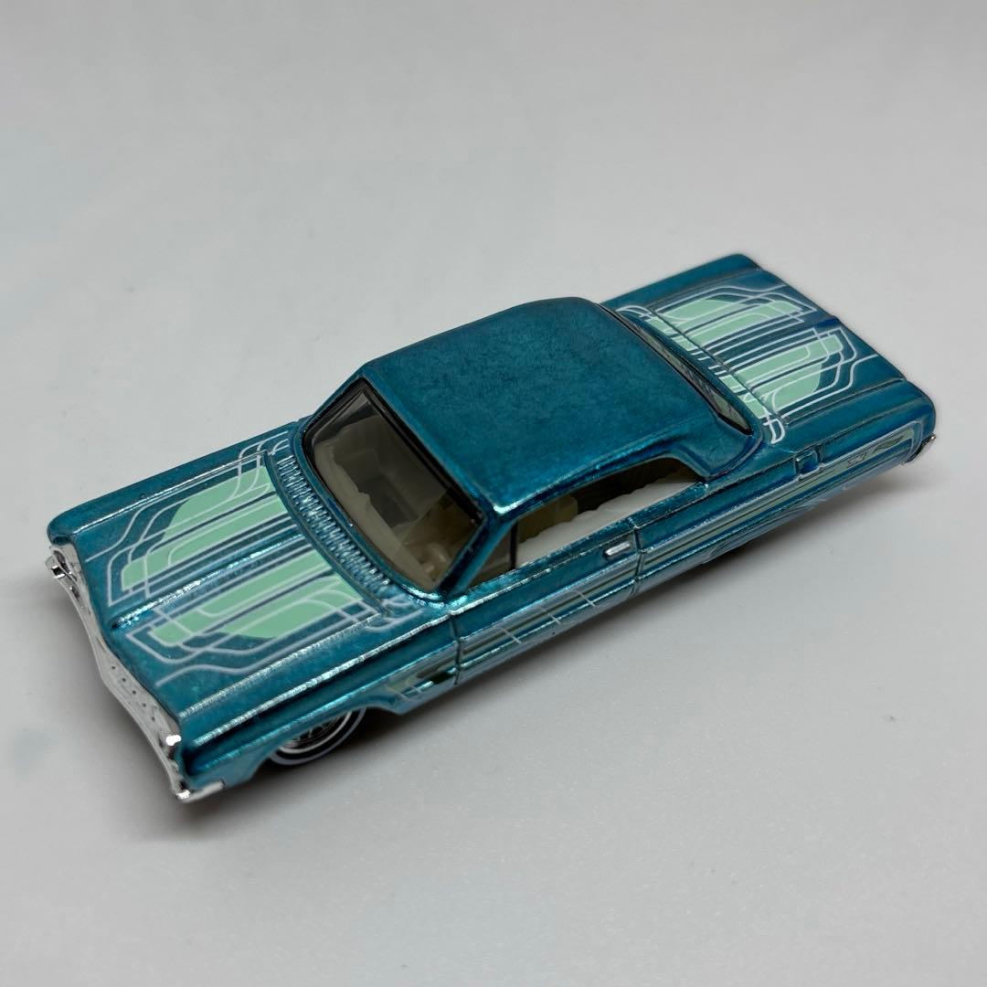 ミニカー Hotwheels STH 64 IMPALA