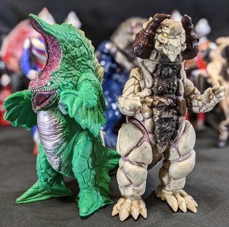 ウルトラマンティガ＆登場怪獣・宇宙人（バンダイ）ソフビフィギュア16体セット