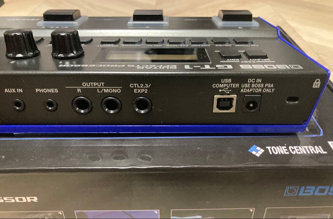 ★BOSS GT-1 マルチエフェクター／used