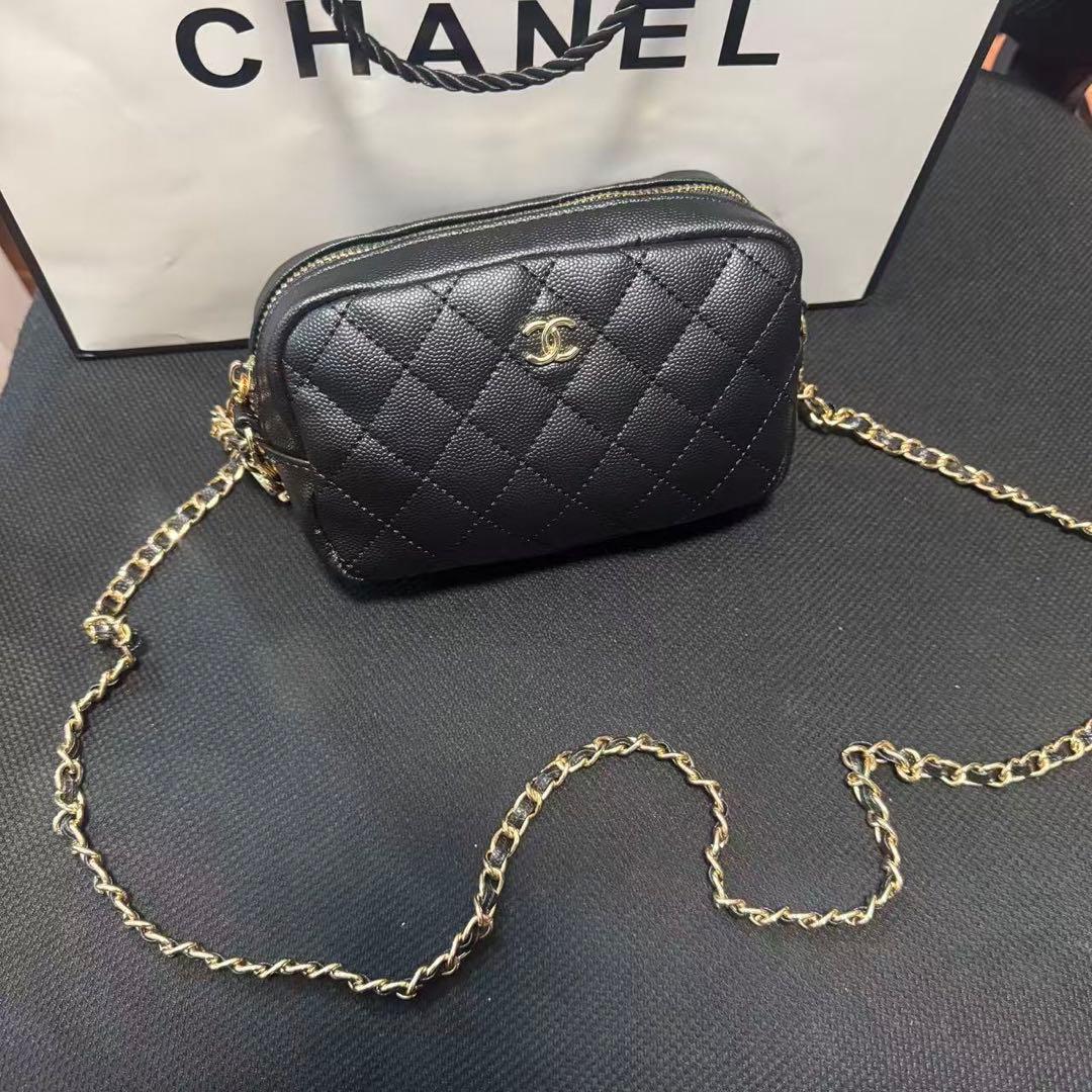 VIP限定 ノベルティ　ココチャーム付 ミニショルダーバッグ