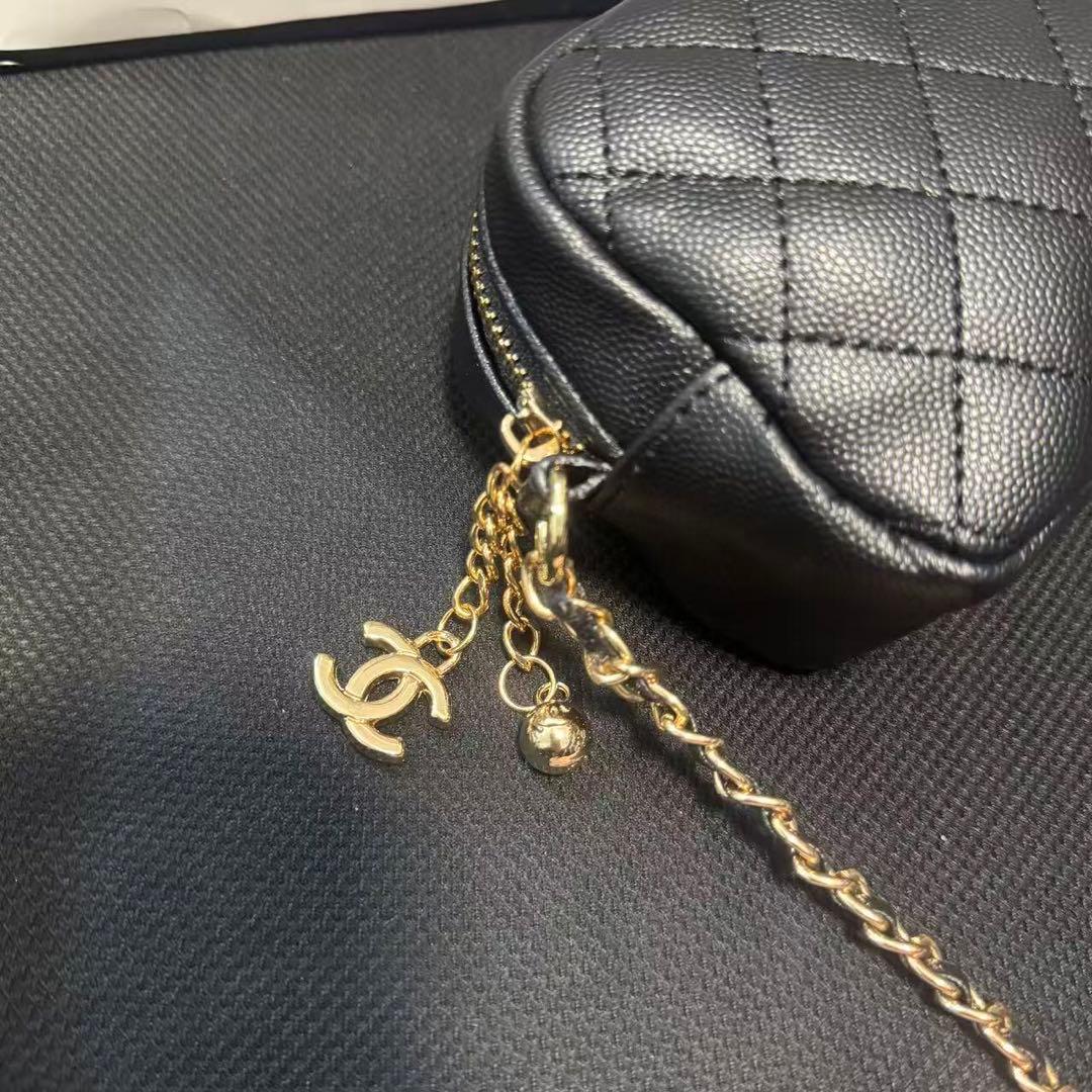 VIP限定 ノベルティ　ココチャーム付 ミニショルダーバッグ