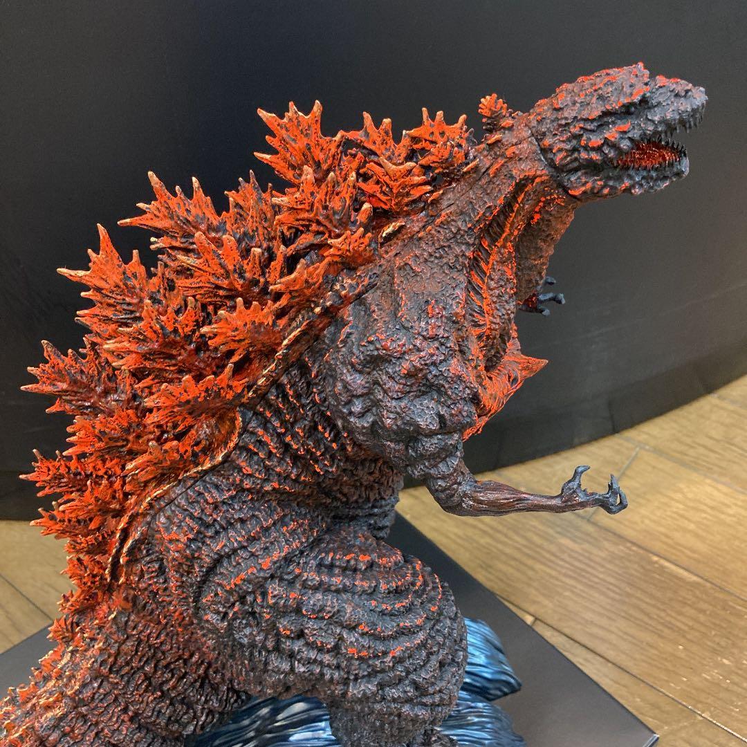 日比谷ゴジラスクエアゴジラ像30センチ/リメイク/値下げ