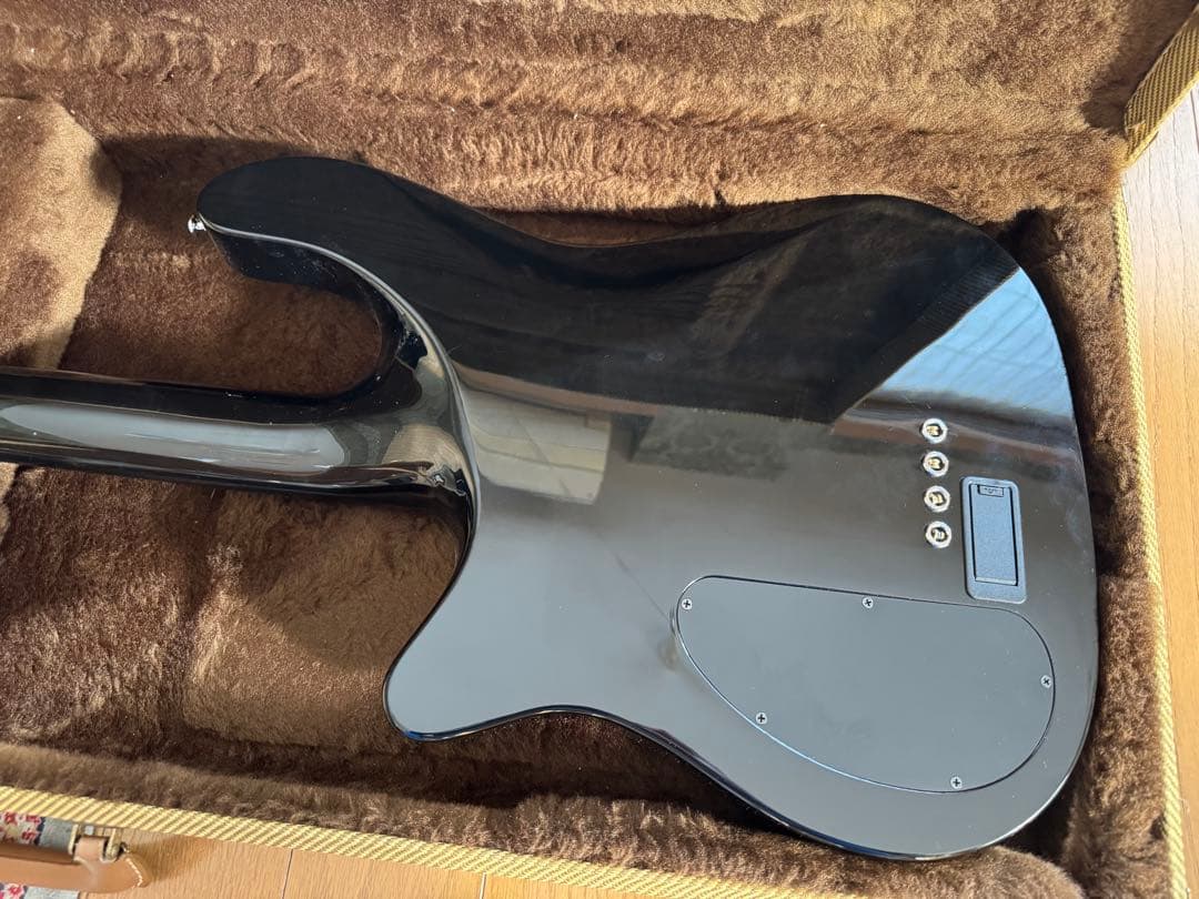 Carvin エレキベース 4弦 ブラック