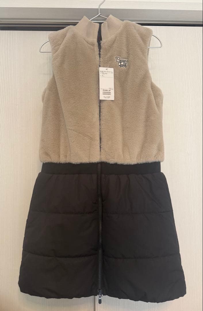 未使用　ビームスゴルフ　beams golf ワンピース　ダウン　　ファー　M