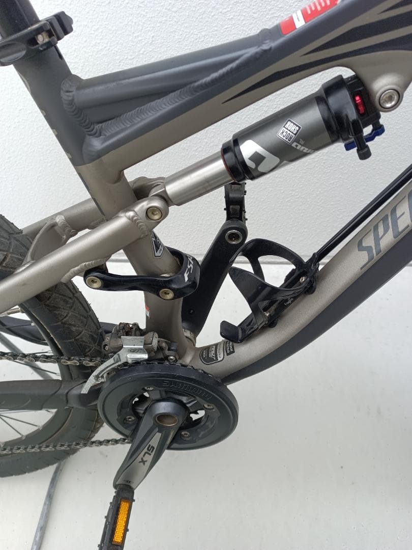 Specialized Camber Elite 2011モデル