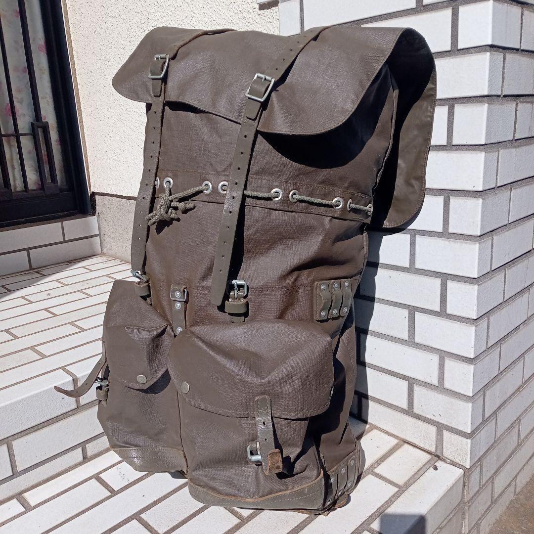 スイス軍　山岳部隊用　大型バックパック　１９７７年製ビンテージ　状態良品！