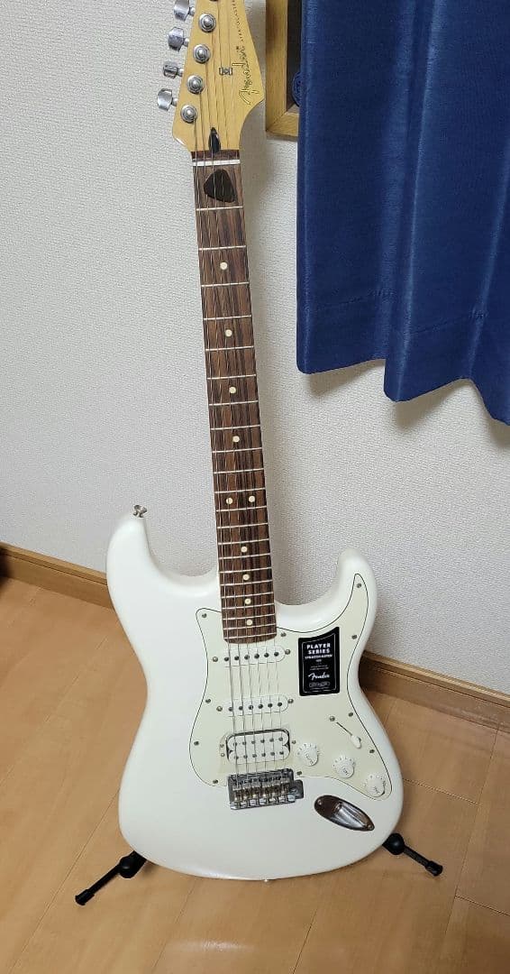 FENDER　メキシコ　ストラトキャスター　新品