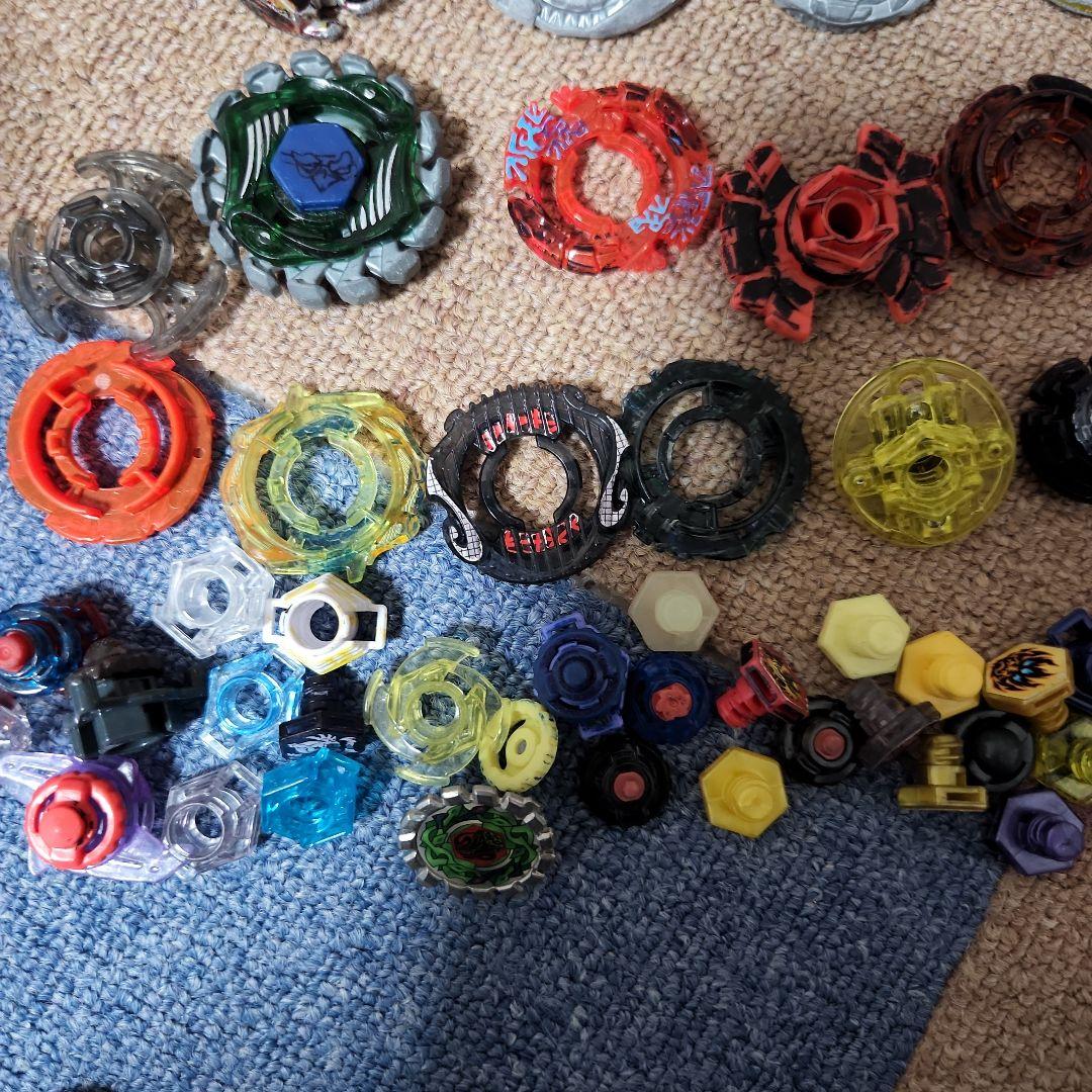 多色のレジェンドベイブレード　ランチャー　2個　その他　セット