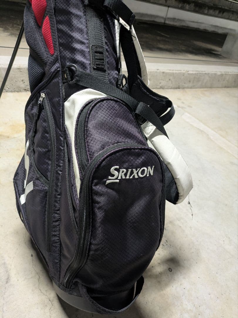 キャディバッグ　DUNLOPスリクソン　スタンド式　軽量