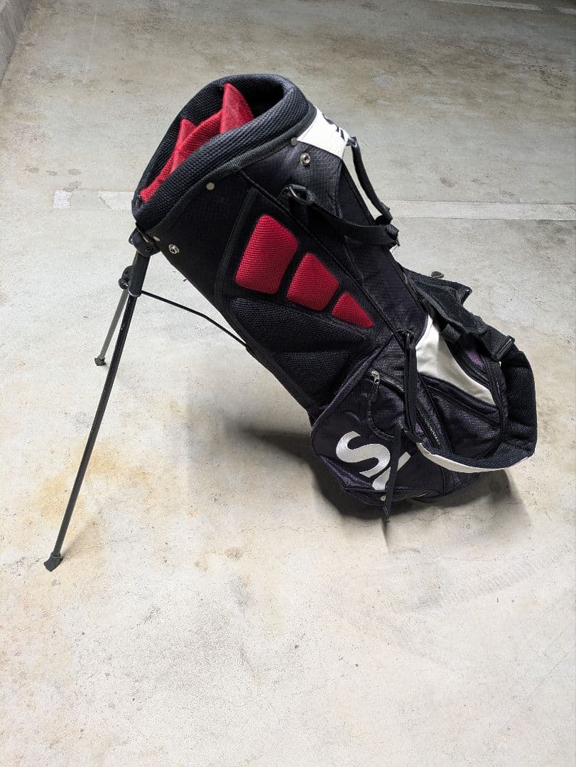 キャディバッグ　DUNLOPスリクソン　スタンド式　軽量
